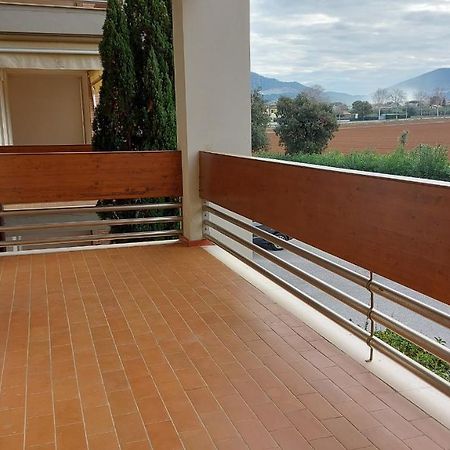 Appartamento Santa Costanza Con Piscina San Vincenzo Dış mekan fotoğraf